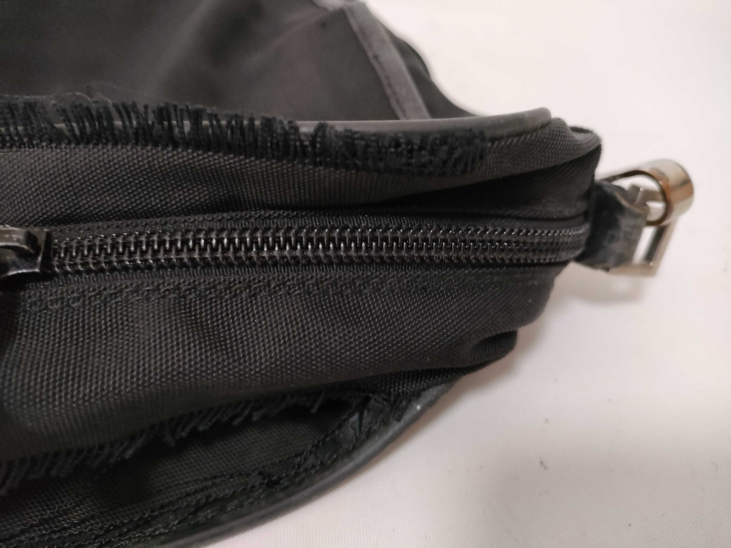 GUCCI Nylon Canvas Shoulder Bag 019・0375 001553 Black Shoulder Bag