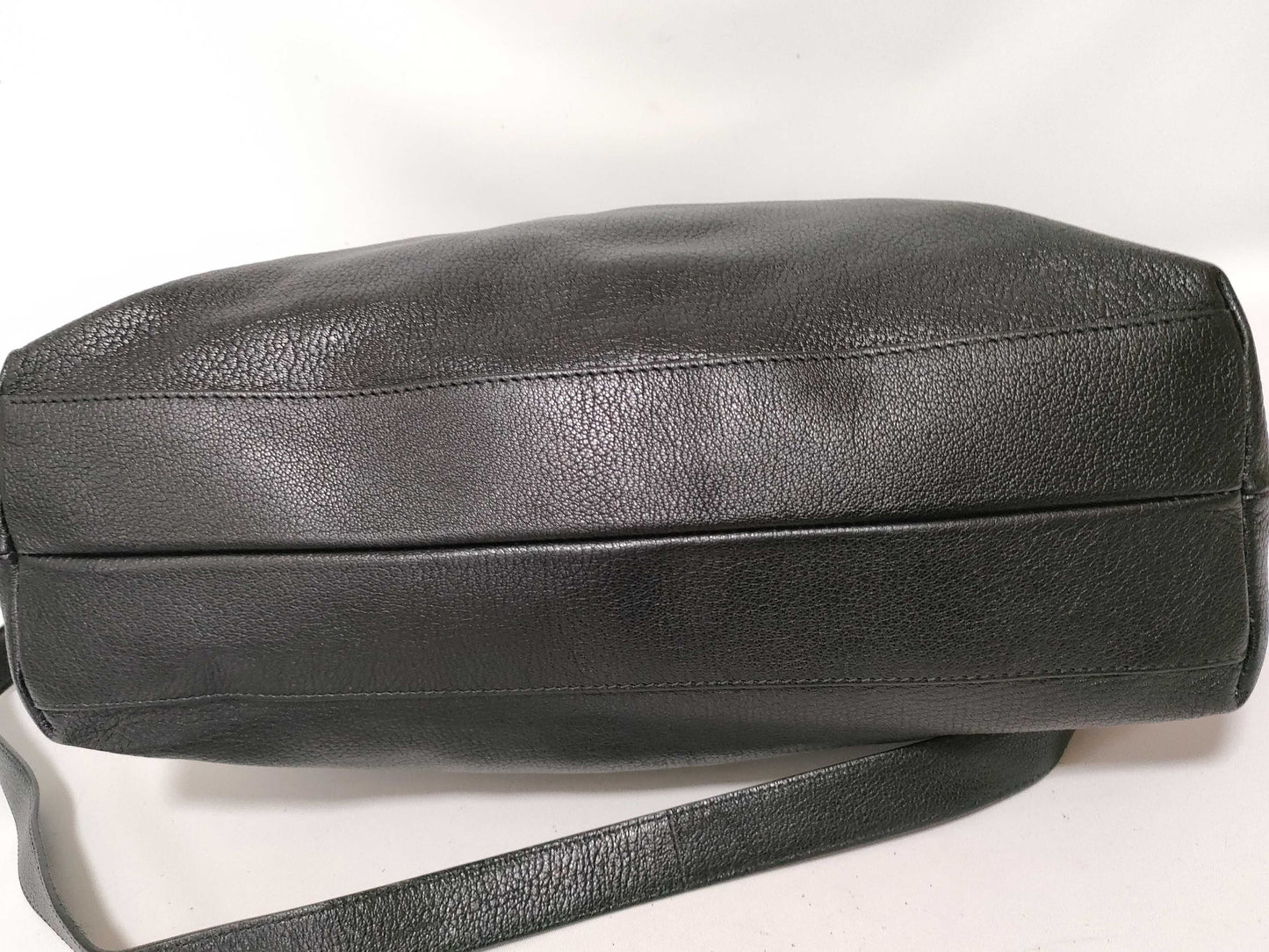 Salvatore Ferragamo Gancini Leather 2-Way Tote Bag AB-21F 651 Black