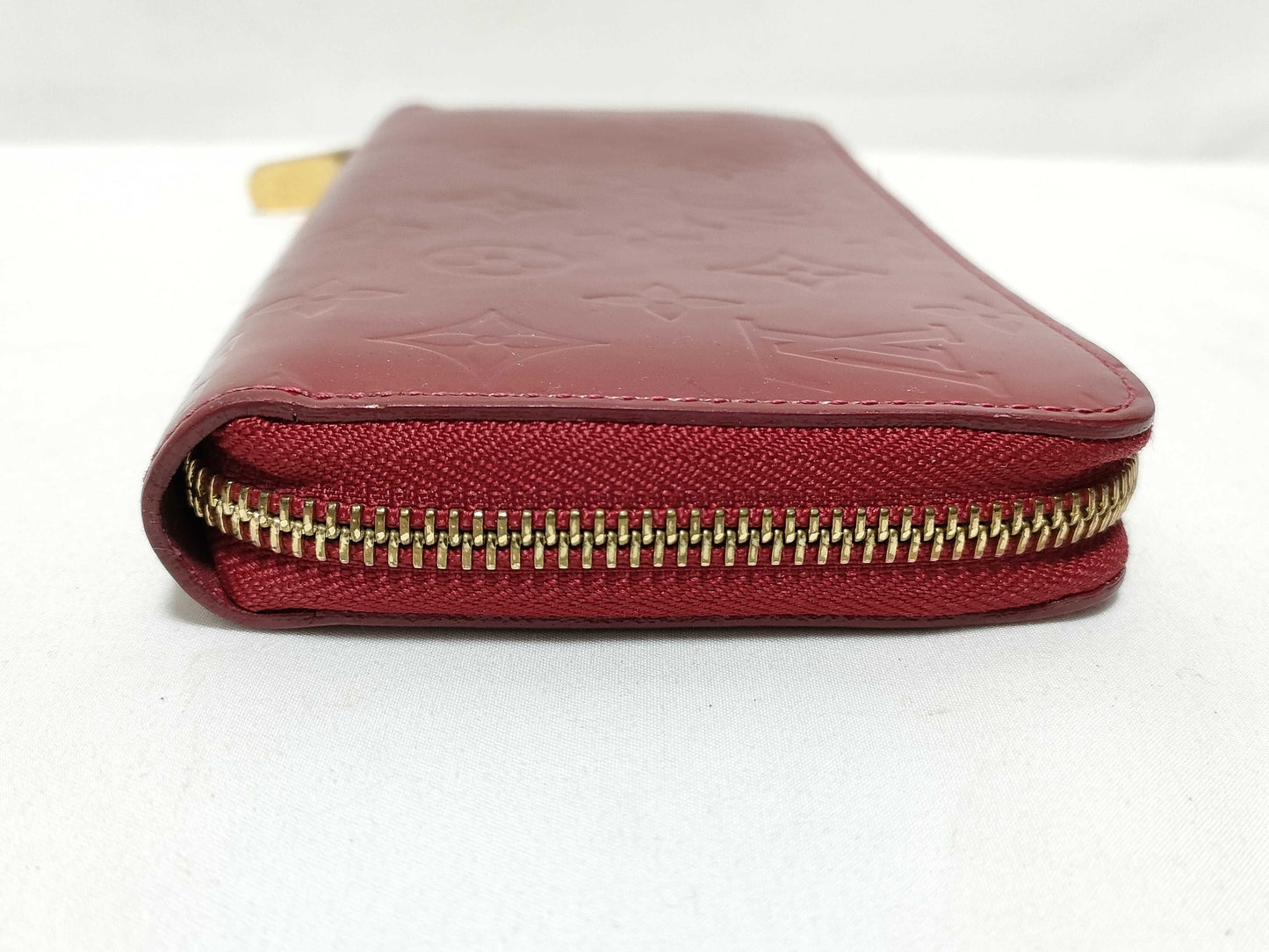 LOUIS VUITTON Vernis LV Vernis Zippy Wallet M90200 CA2181 Wallet