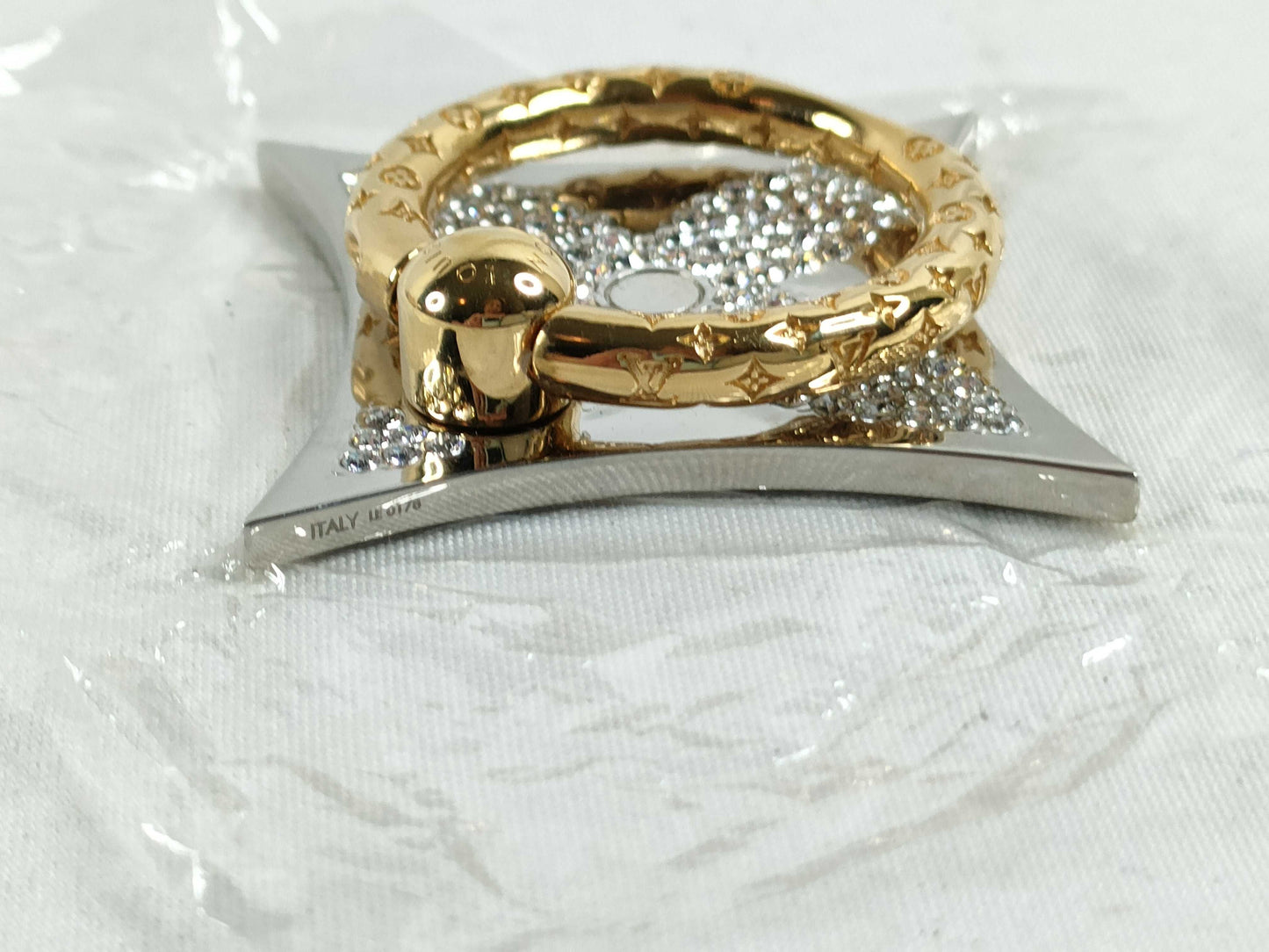 LOUIS VUITTON M63144 LV Fong Ring Flower Strass M63144 LE0178 Other Accessories