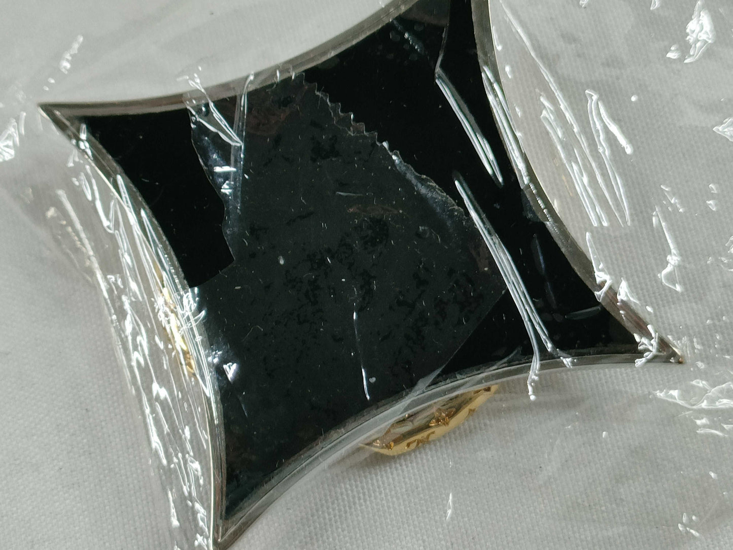 LOUIS VUITTON M63144 LV Fong Ring Flower Strass M63144 LE0178 Other Accessories