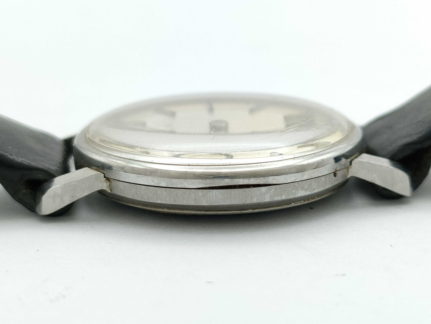 UNIVERSAL GENEVE Hand-wound Women's Watch