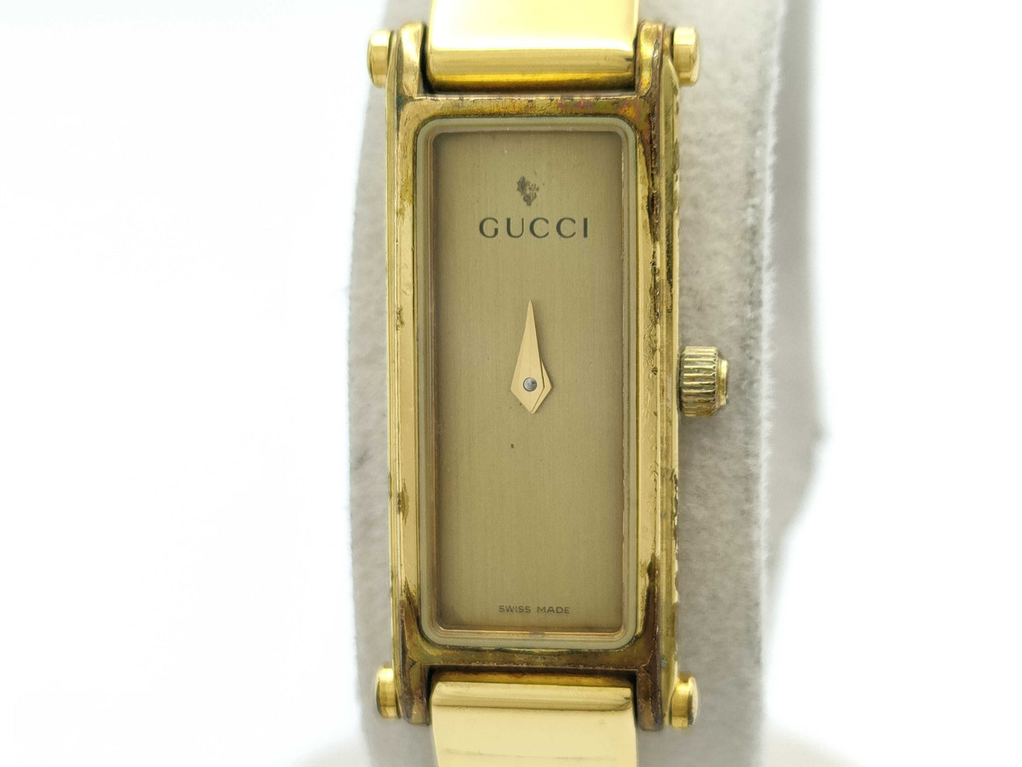 GUCCI 1500L 0636046 Quartz Gold Dial Women's Watch
