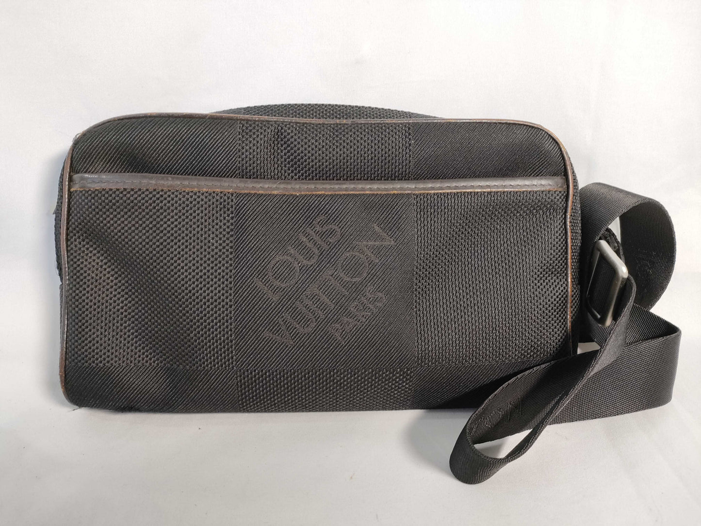 LOUIS VUITTON Damier Geant LV Damier Geant Acrobat N41128 AR0069 Shoulder Bag