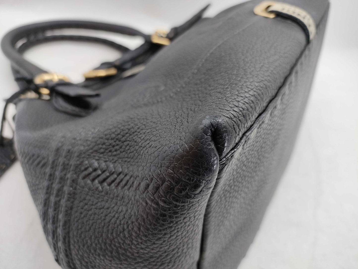 FENDI Selleria Villa Borghese Leather Handbag 2390-8BN155-YGB-088 Black Handbag