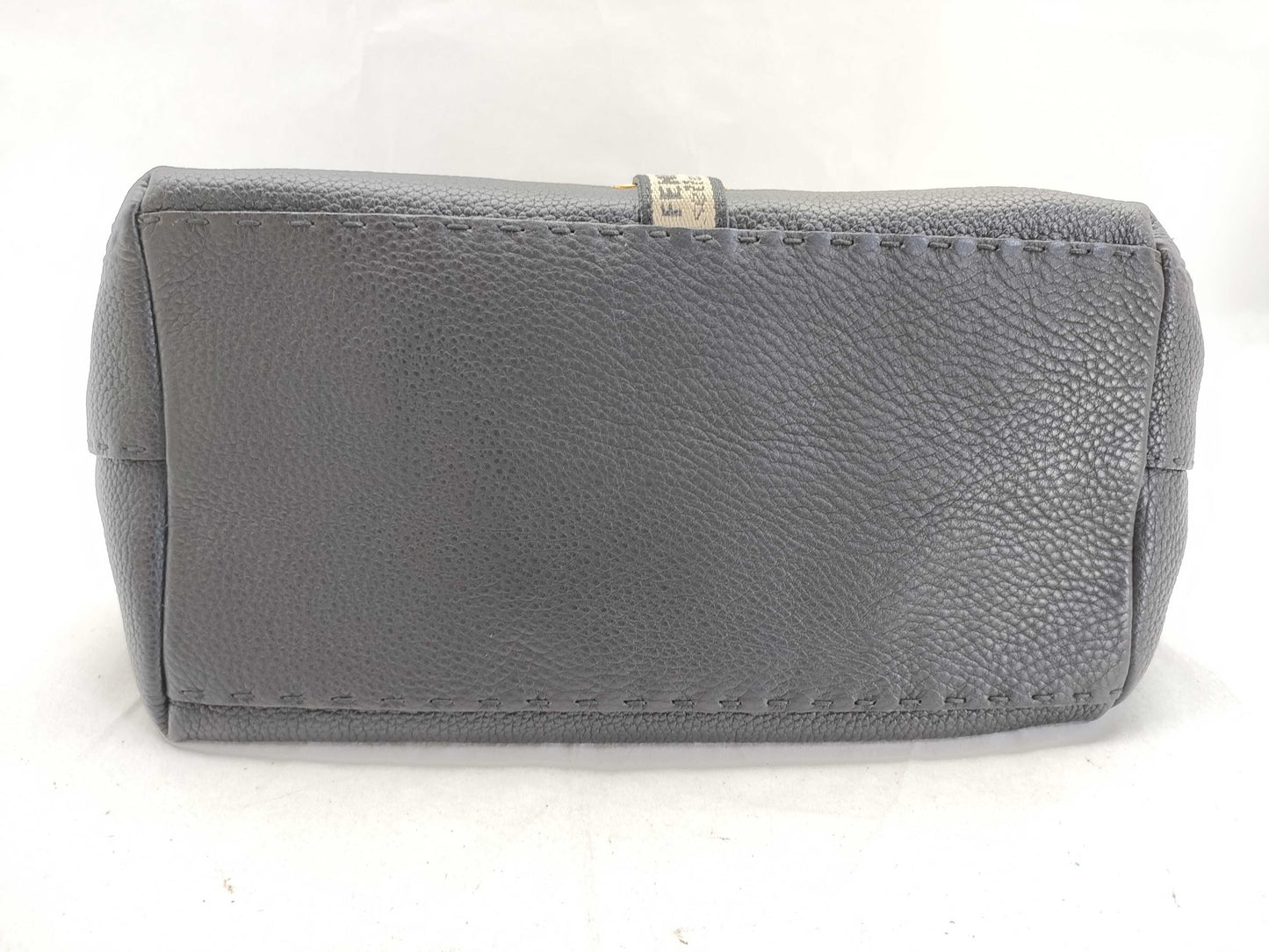 FENDI Selleria Villa Borghese Leather Handbag 2390-8BN155-YGB-088 Black Handbag