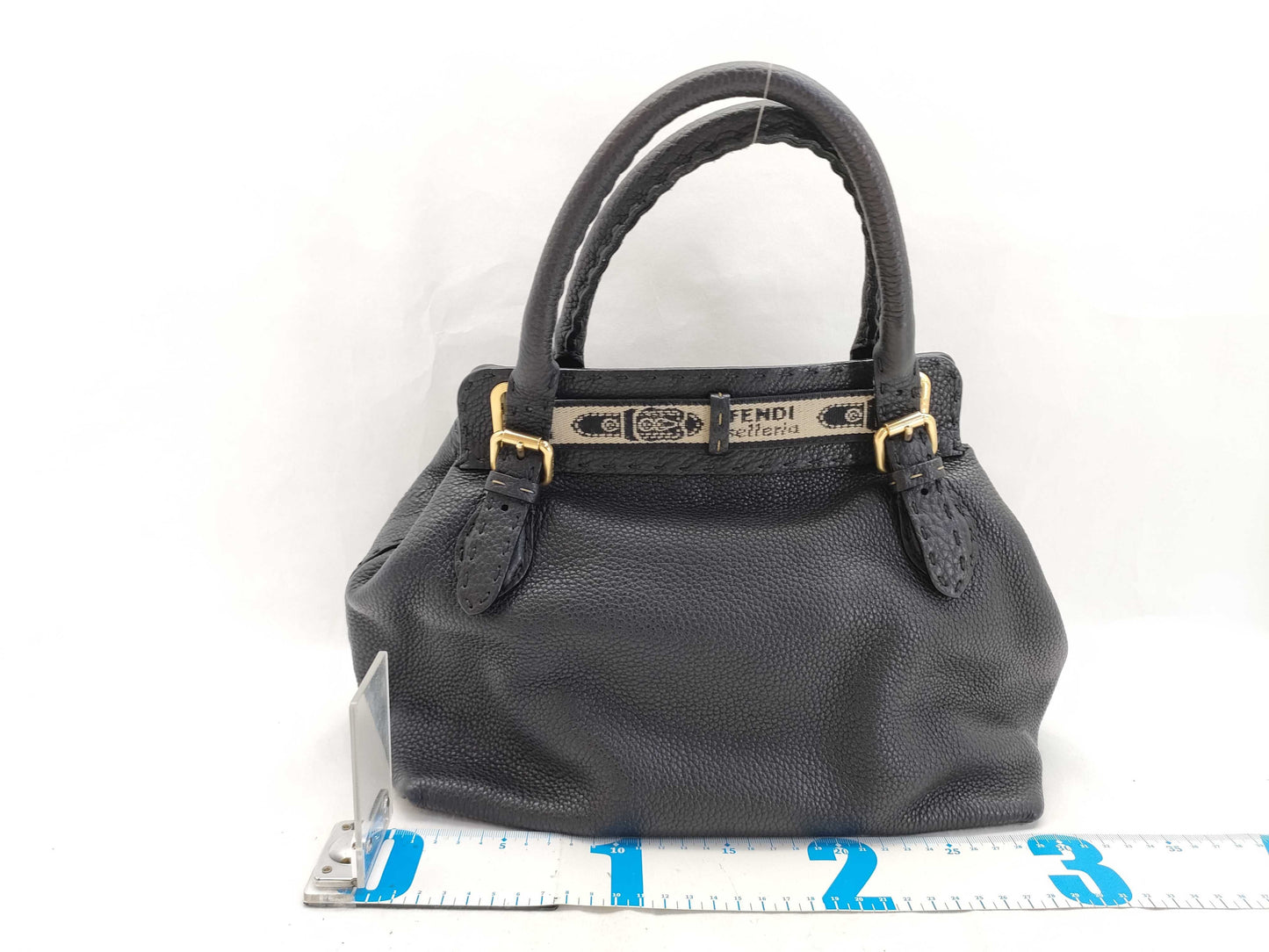 FENDI Selleria Villa Borghese Leather Handbag 2390-8BN155-YGB-088 Black Handbag