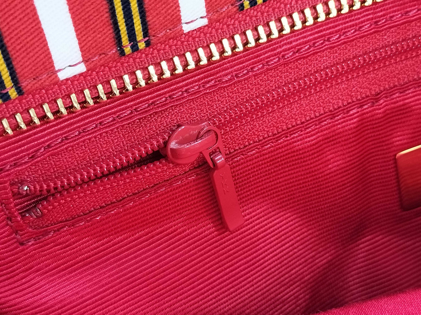 GIVENCHY Canvas Shoulder Bag Red Shoulder Bag