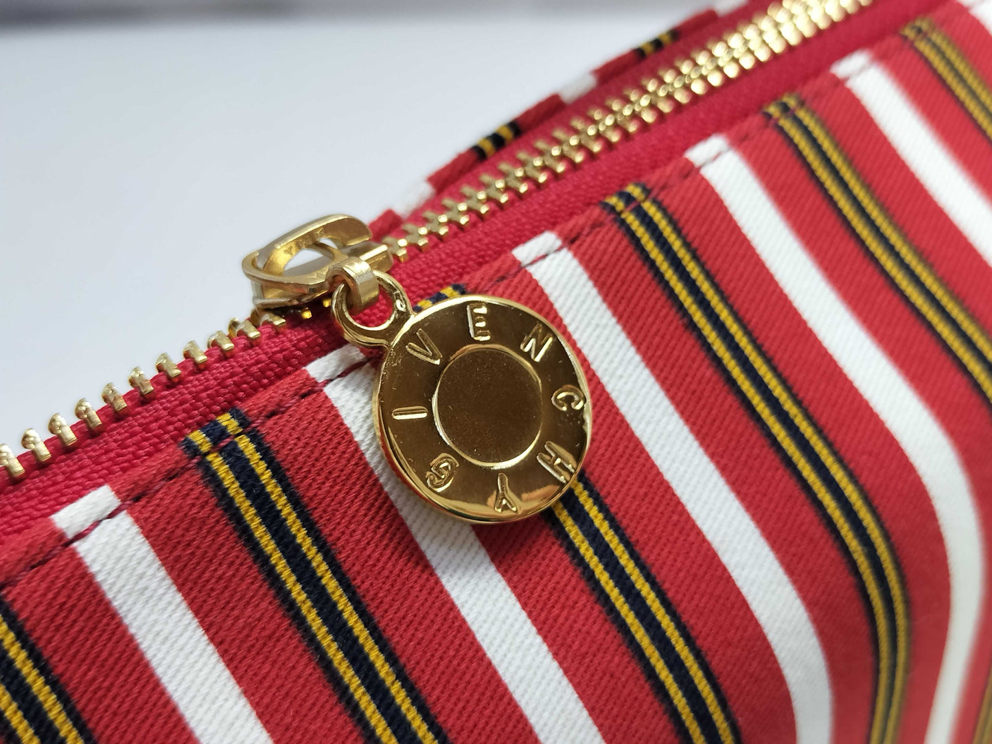 GIVENCHY Canvas Shoulder Bag Red Shoulder Bag