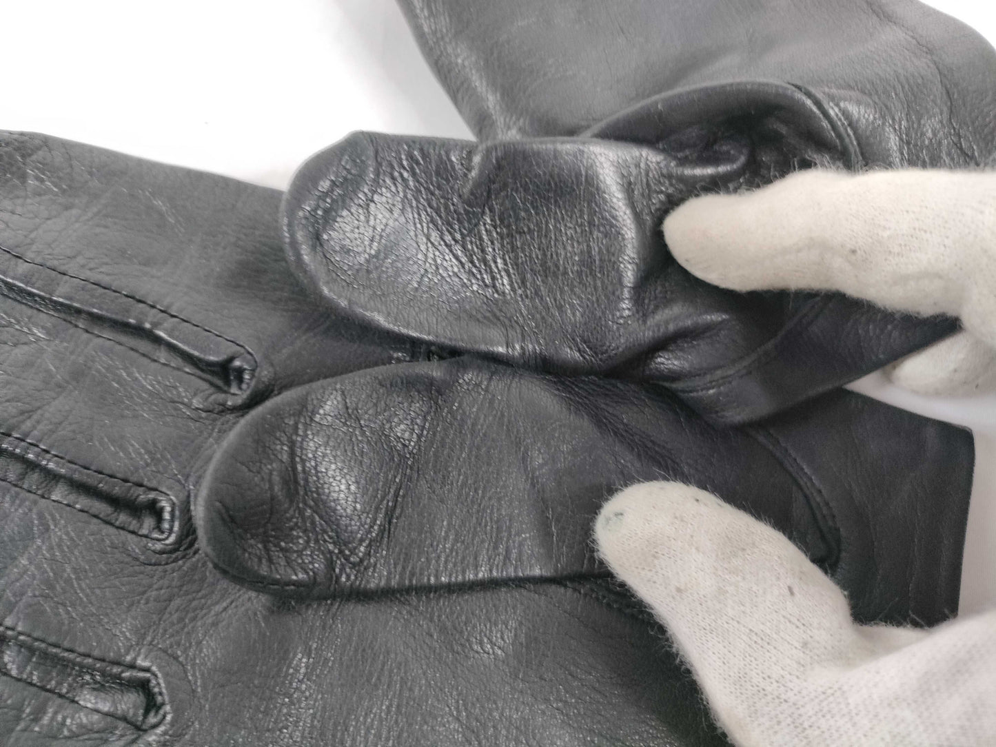 GIVENCHY Leather Gloves Black Other Accessories