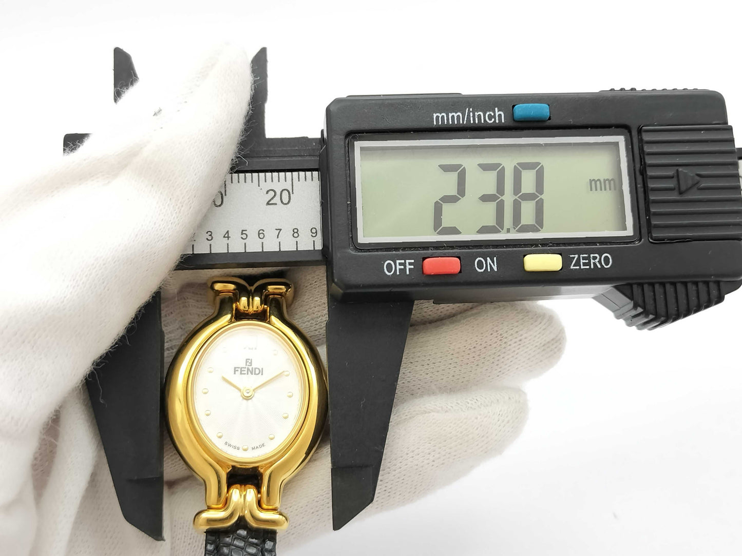 FENDI 640L 036-961 Quartz Women's Watch