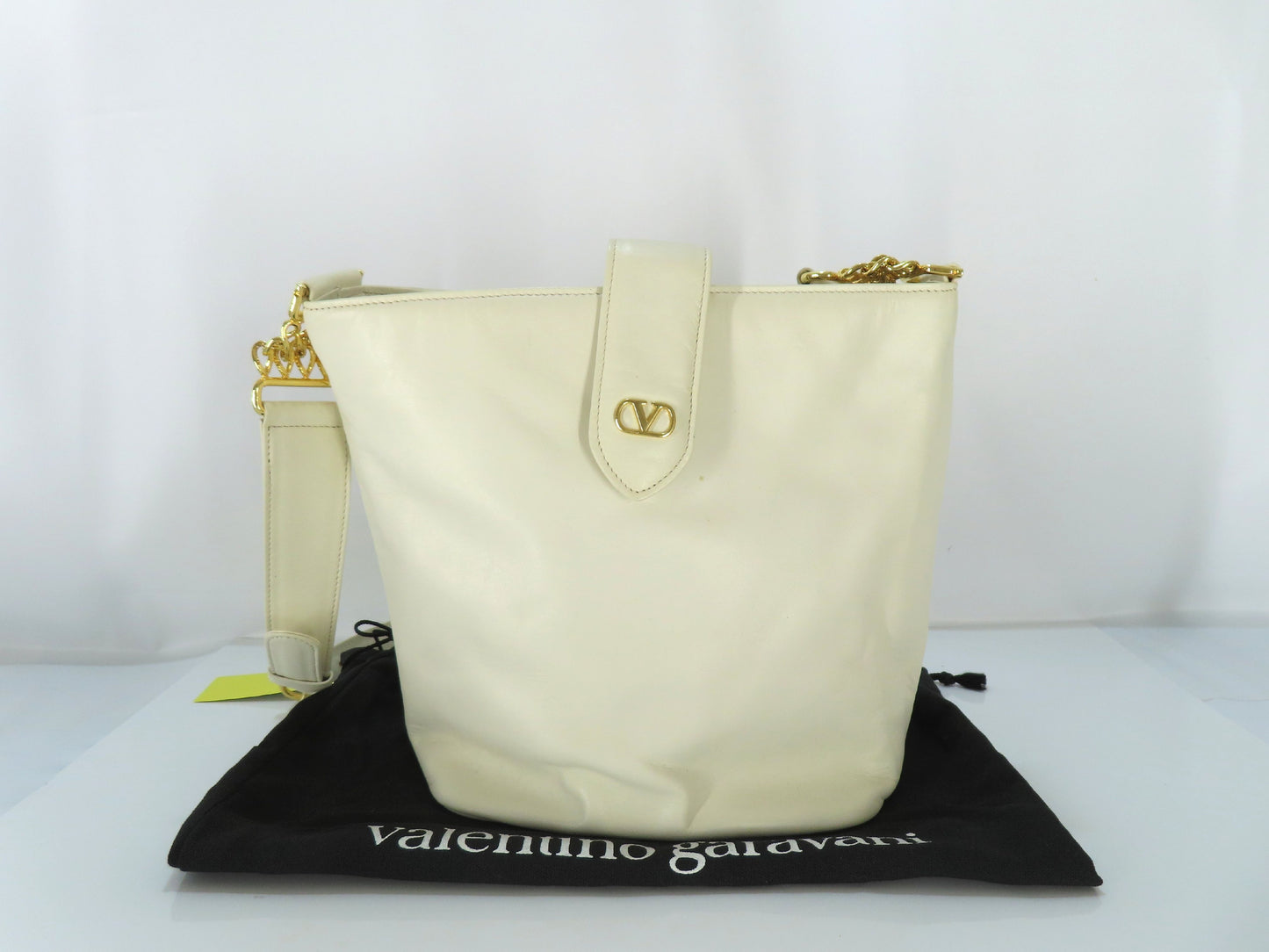VALENTINO Valentino Garavani Leather Shoulder Bag White Bag