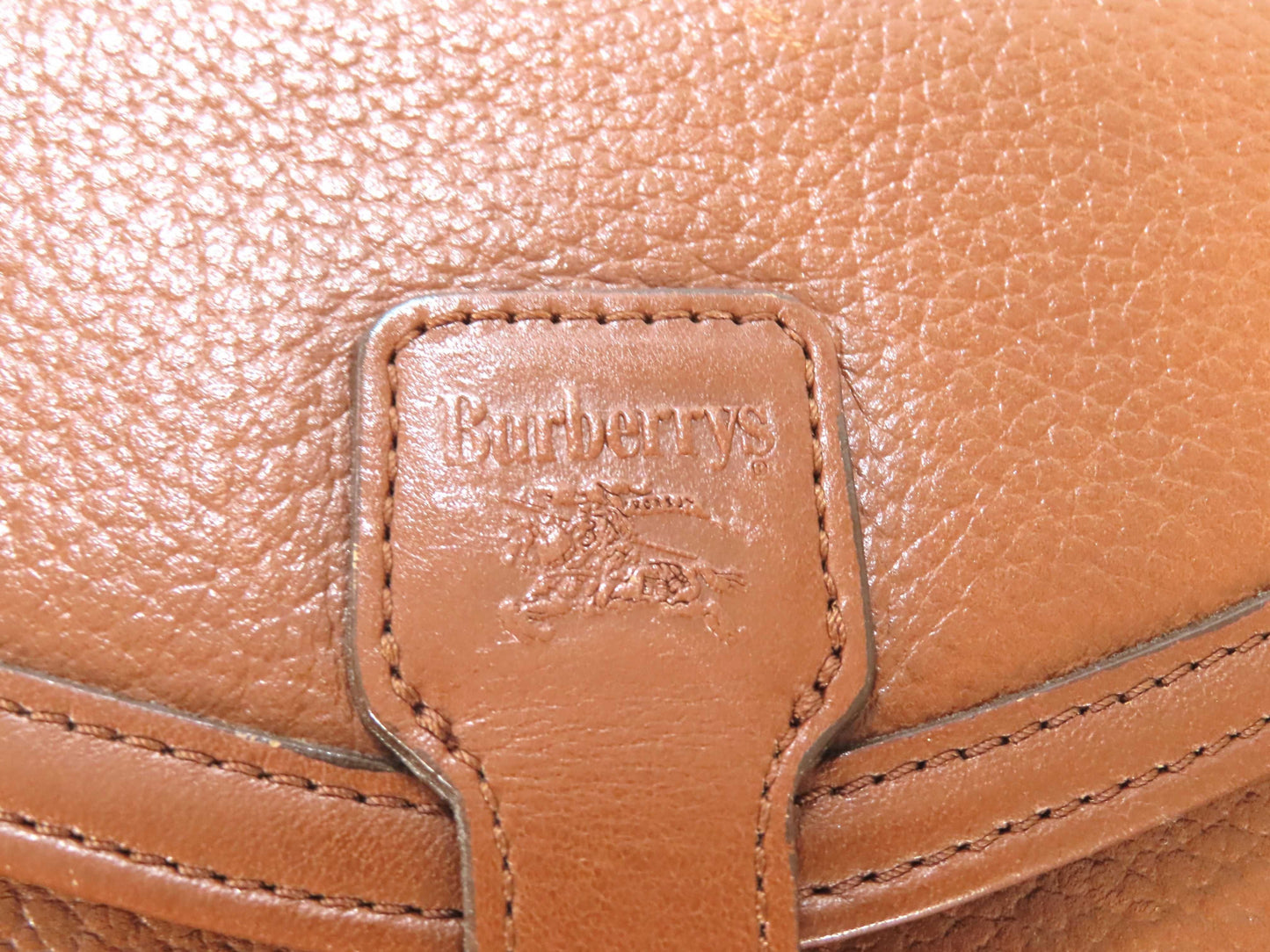 Burberrys Leather Shoulder Bag Brown Shoulder Bag