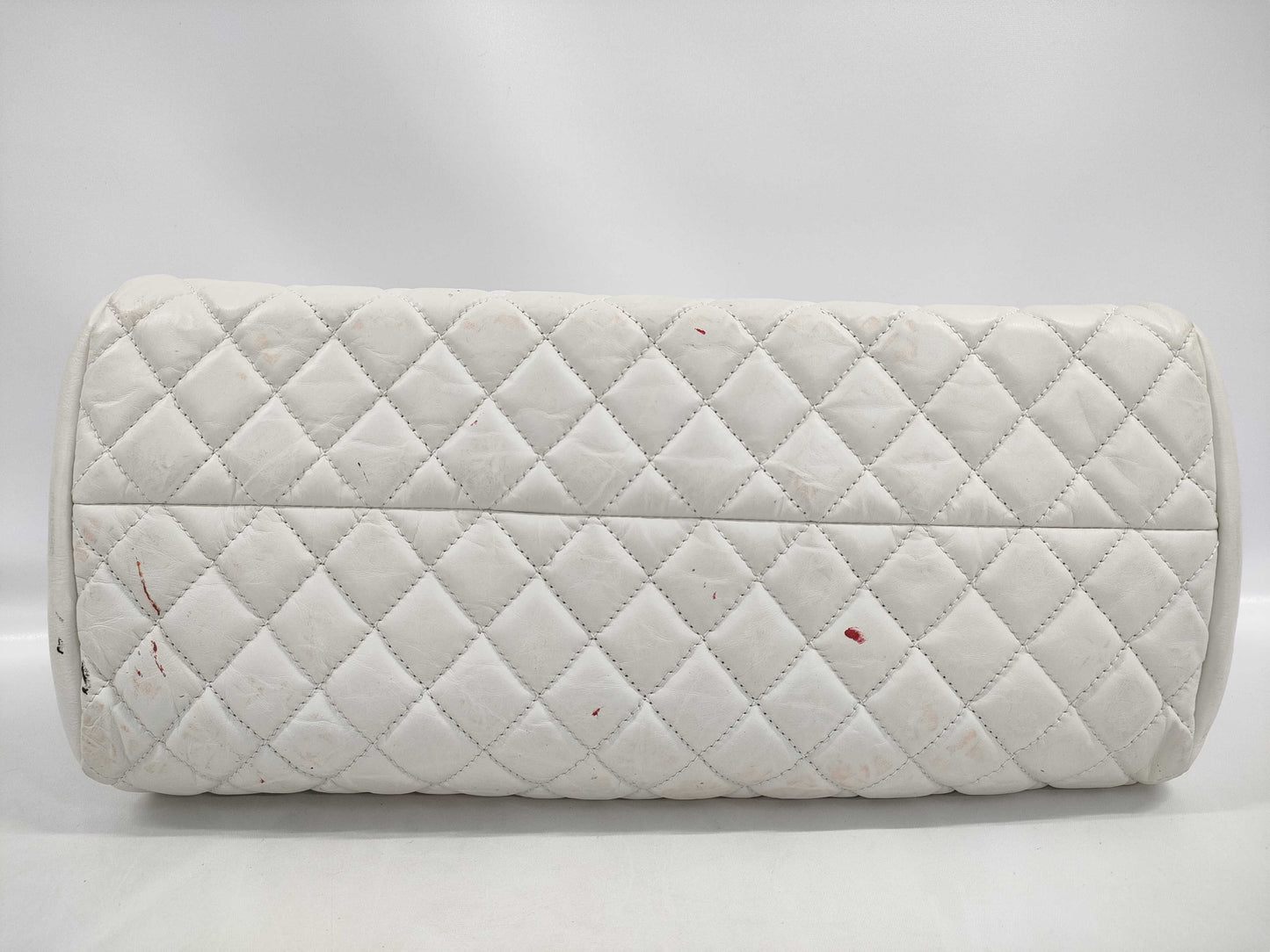 CHANEL Matelasse Lambskin Double Chain Shoulder Bag 14579857 White Shoulder Bag