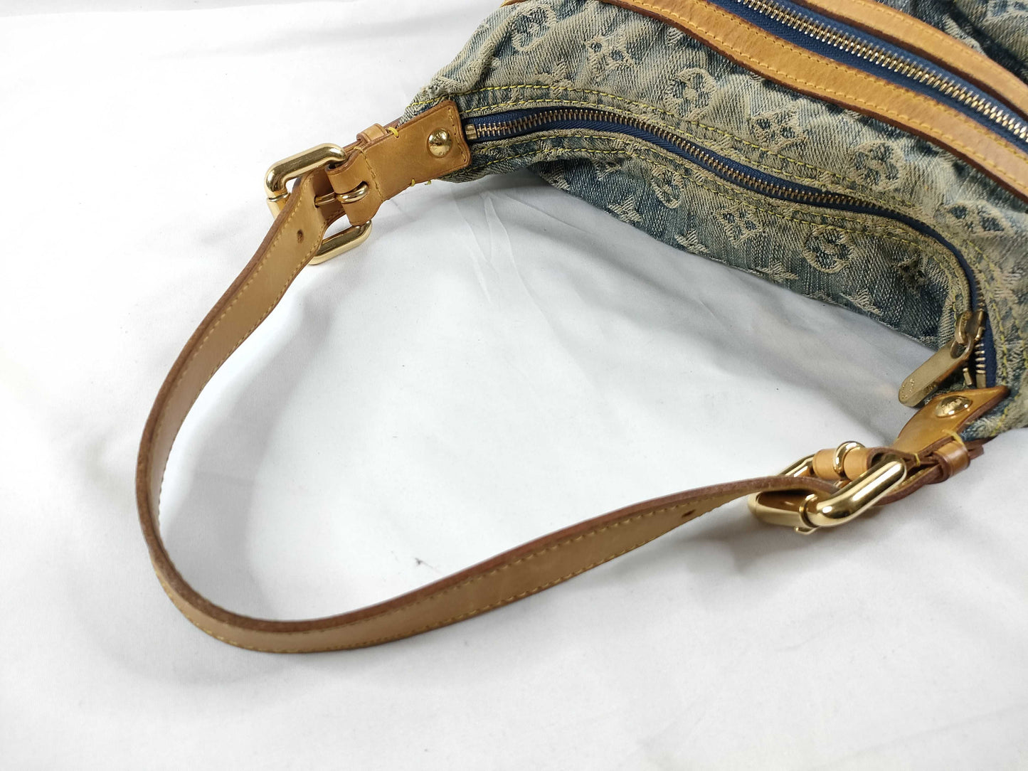 LOUIS VUITTON M95049 Monogram Denim LV Denim Monogram Baggy PM M95049 AS0026 Shoulder Bag