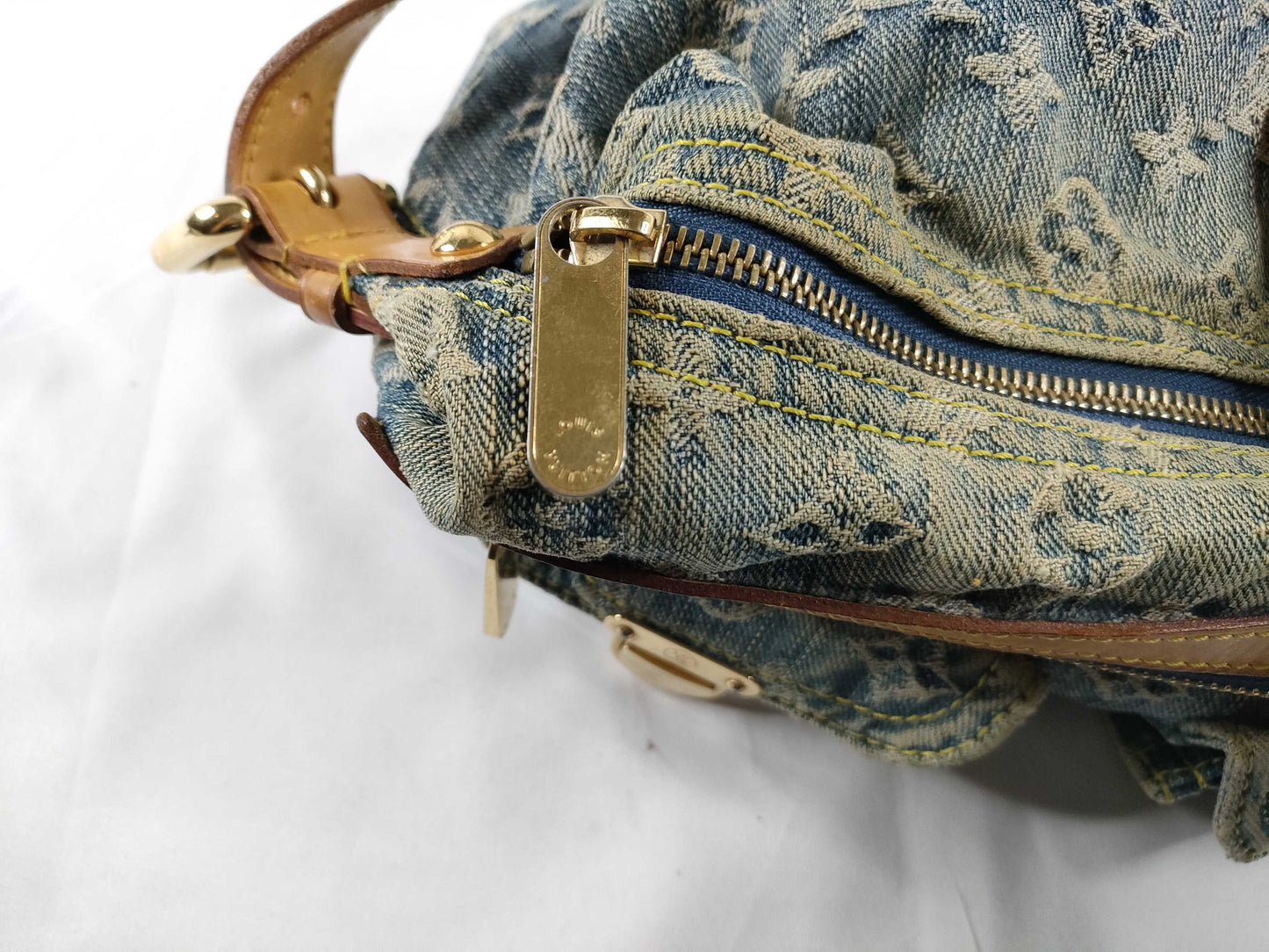 LOUIS VUITTON M95049 Monogram Denim LV Denim Monogram Baggy PM M95049 AS0026 Shoulder Bag