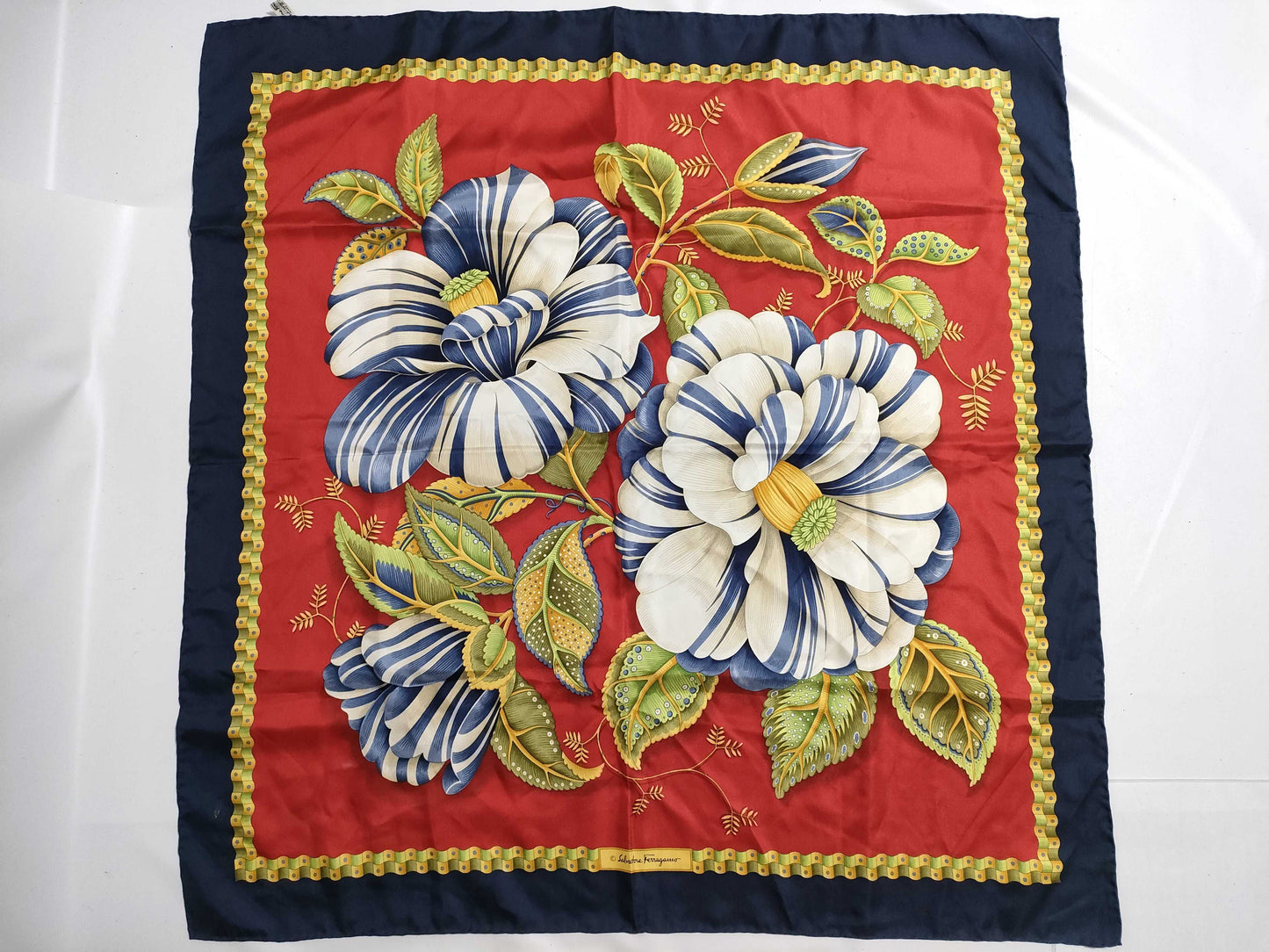 Salvatore Ferragamo Silk Scarf Red x Multicolor Scarf
