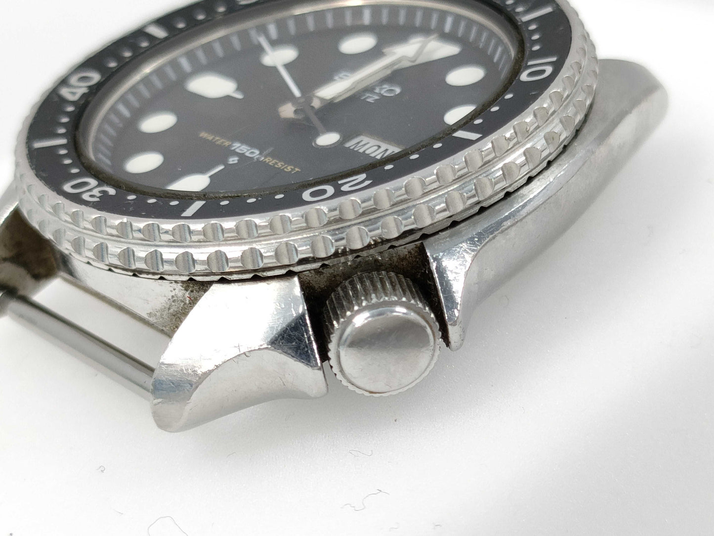 SEIKO Diver 7548-7000 119639 QZ Men's Watch, Not Working, No Operational Guarantee