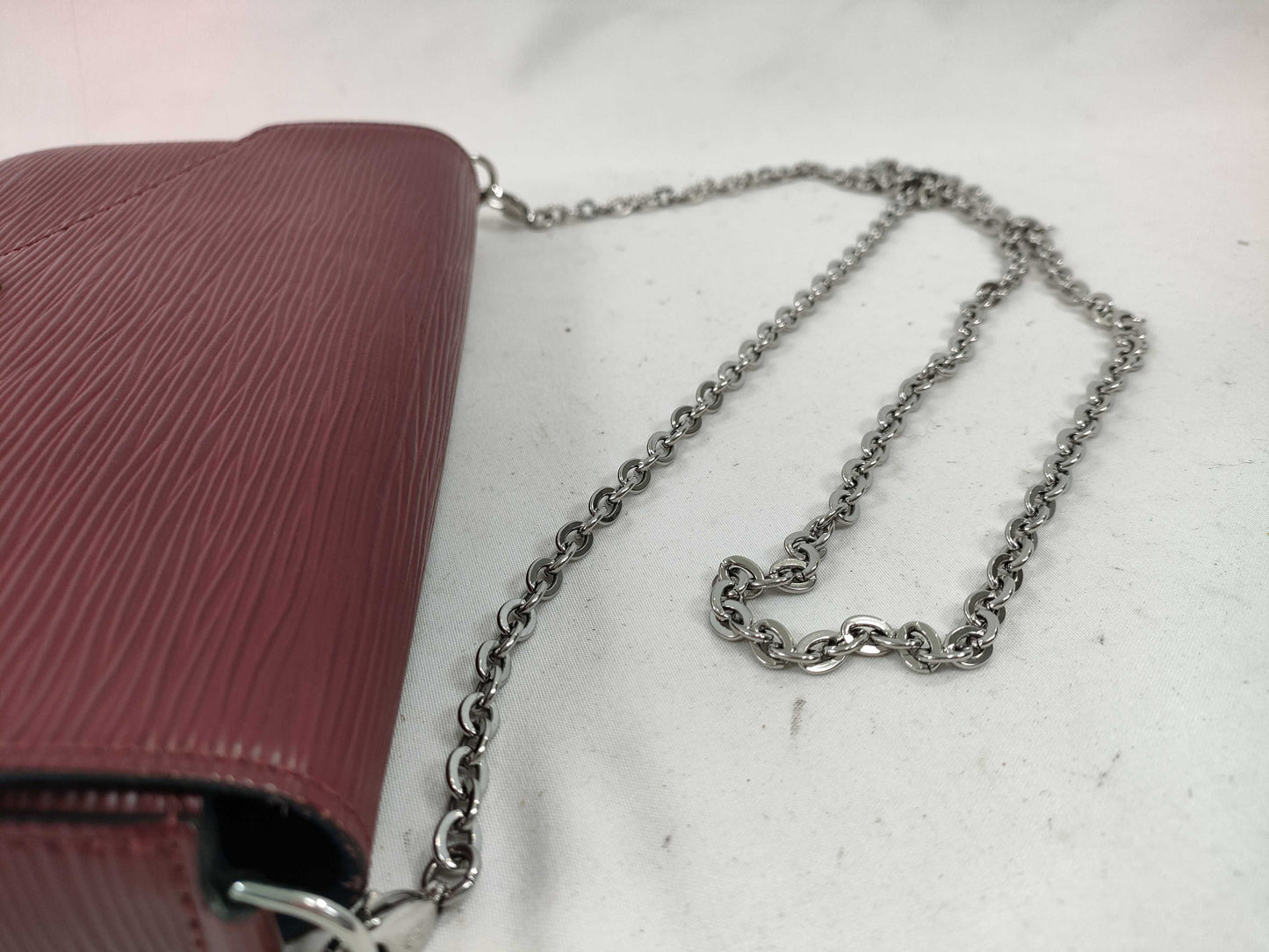 LOUIS VUITTON Epi Pochette Felicie Shoulder Bag