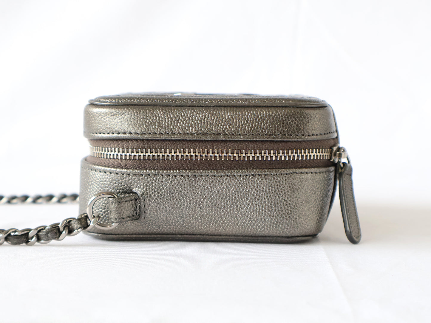 CHANEL CC Filigree Caviar Leather Chain Shoulder Bag, Silver, Seal, No. 26