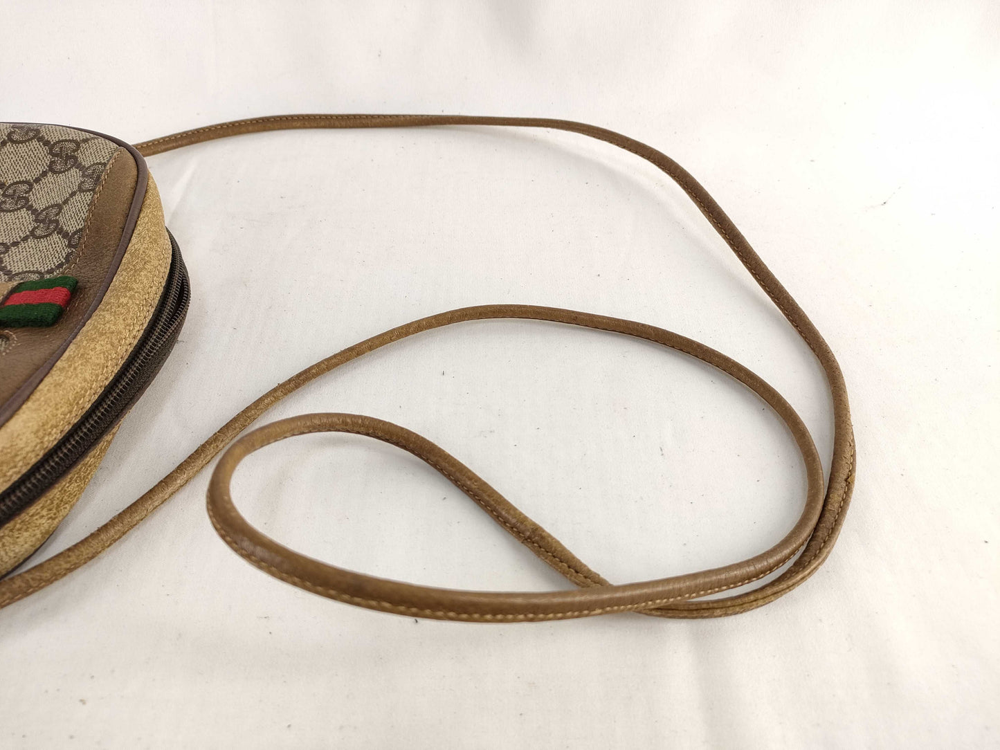 GUCCI Sherry Line Shoulder Bag