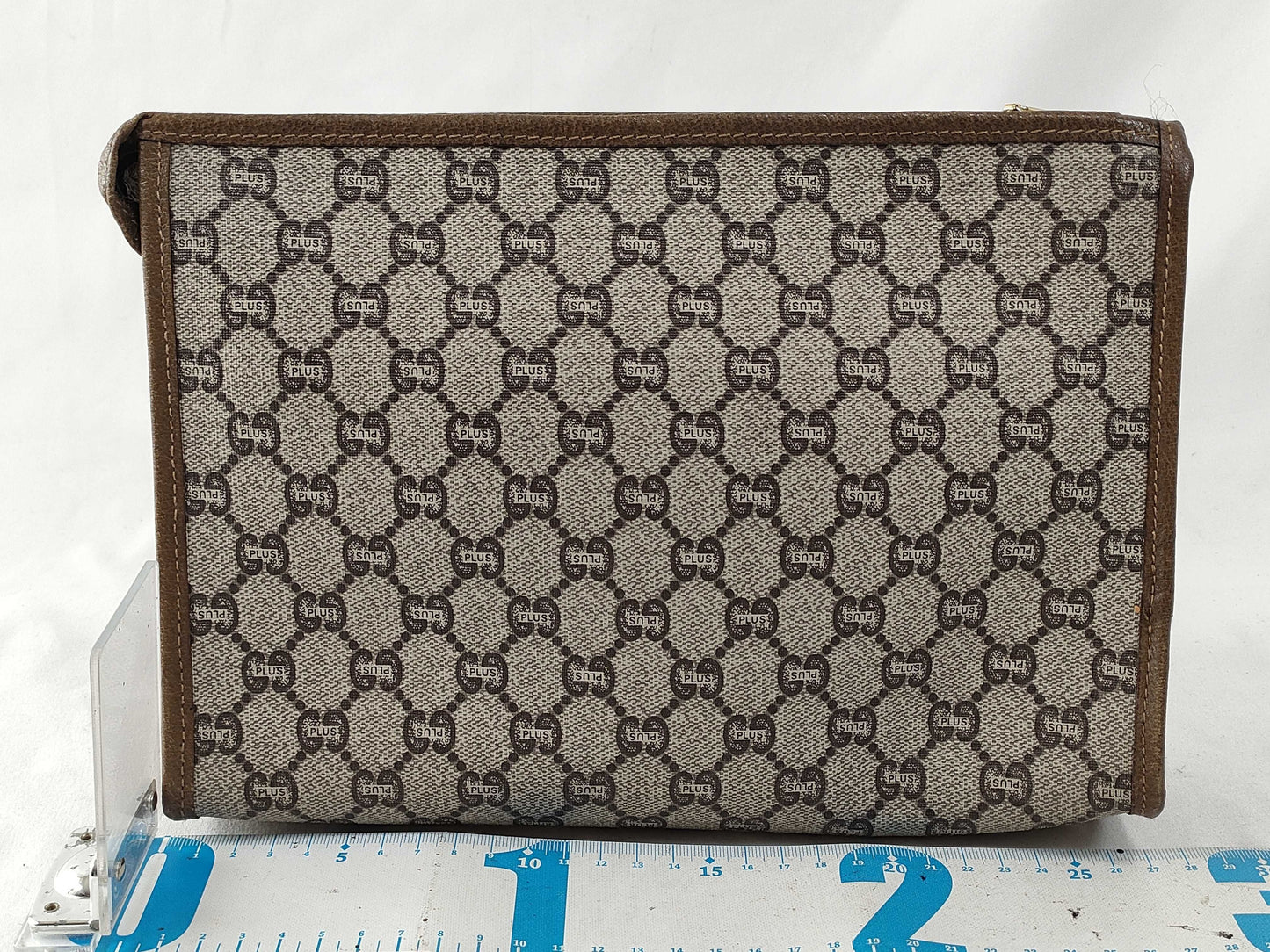 GUCCI GG Plus OLD GUCCI GG Supreme Pouch Second Bag with Dust Bag and Card