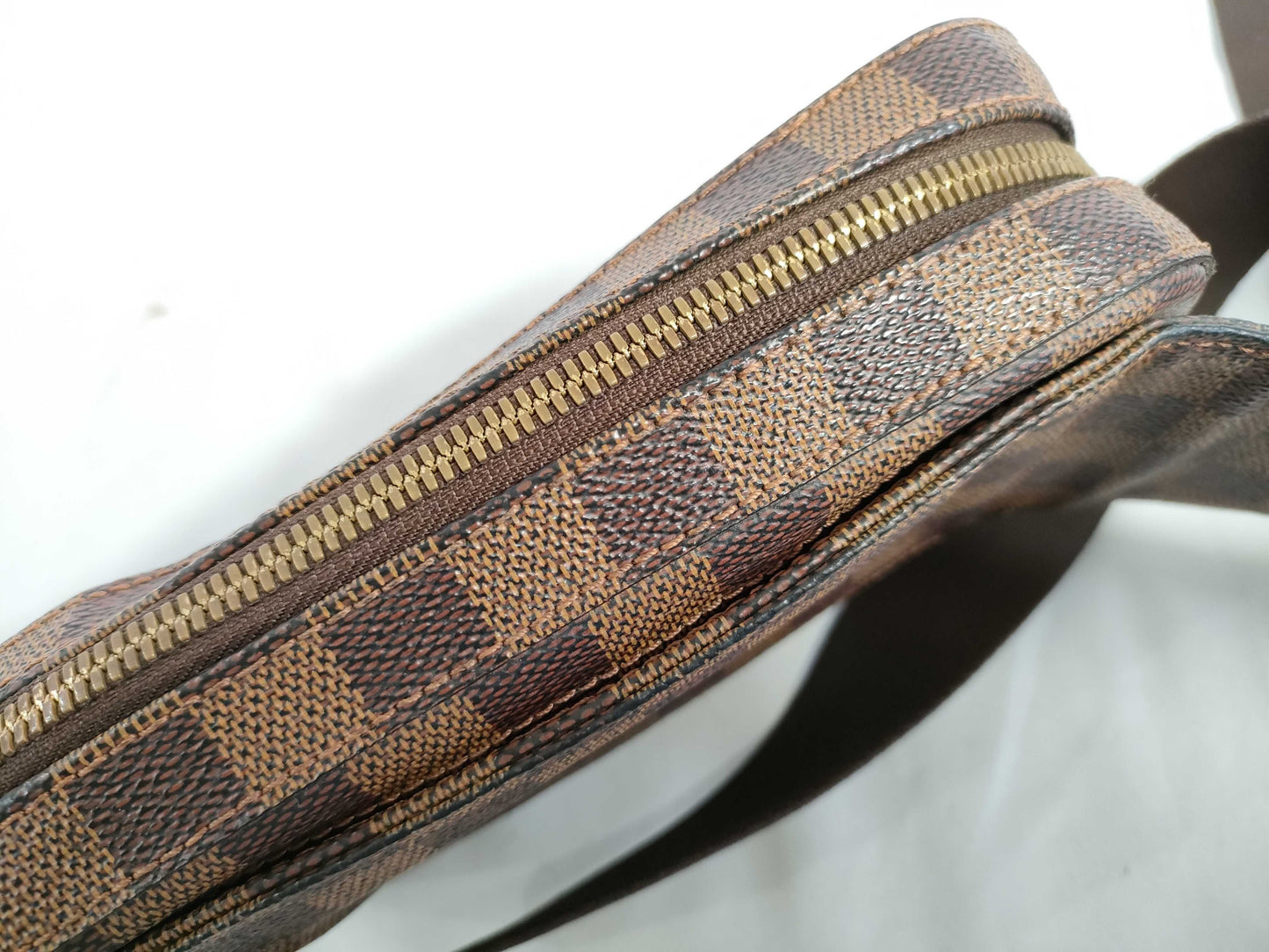 LOUIS VUITTON Damier Louis Vuitton Geronimos Damier Shoulder Bag