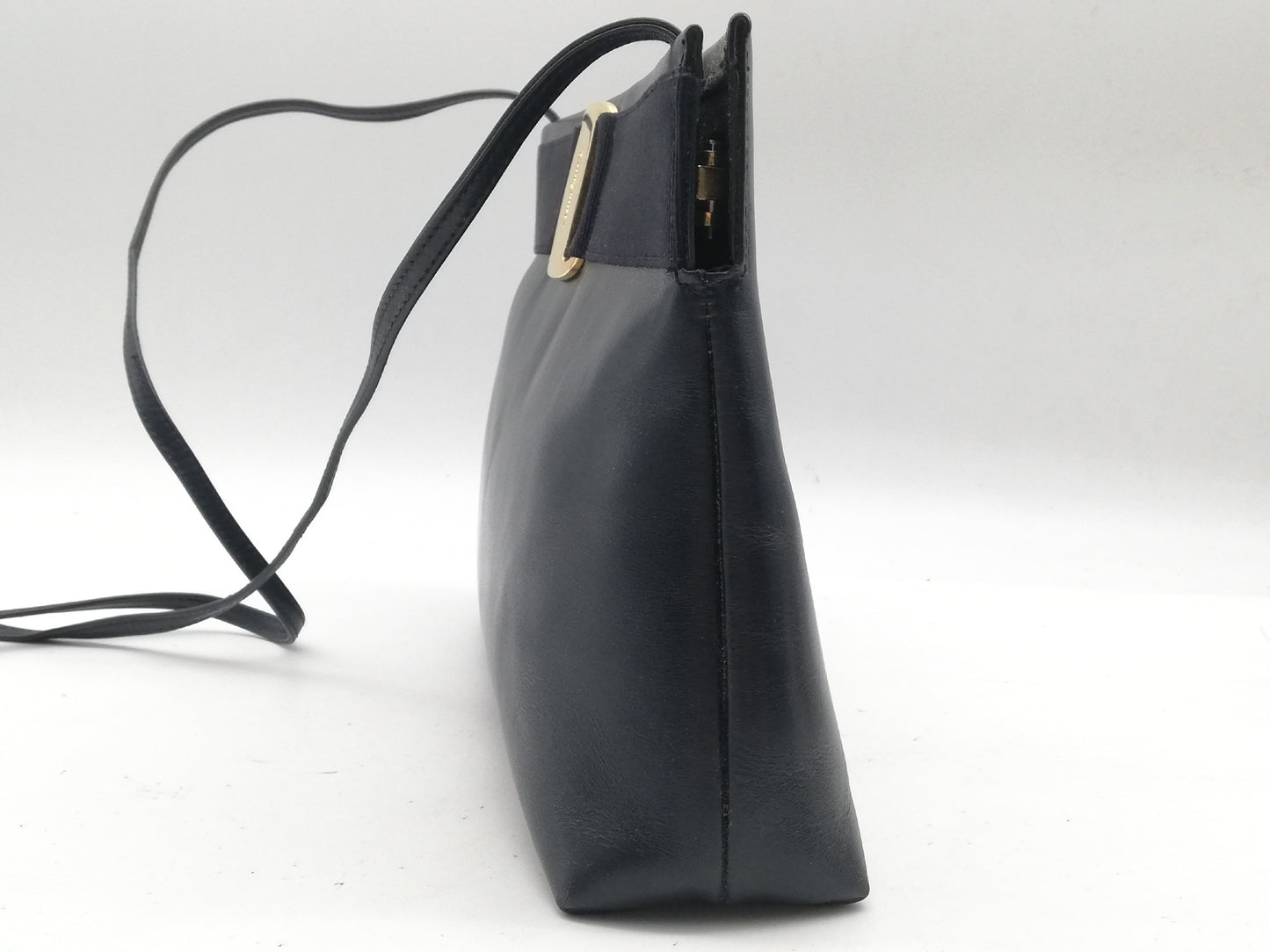 Salvatore Ferragamo Vara Leather Shoulder Bag