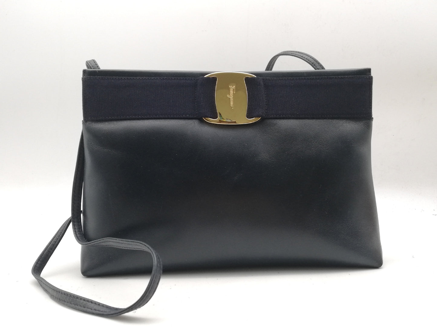 Salvatore Ferragamo Vara Leather Shoulder Bag