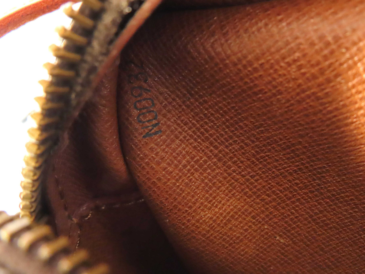 LOUIS VUITTON Monogram Louis Vuitton Trocadero Monogram Shoulder Bag