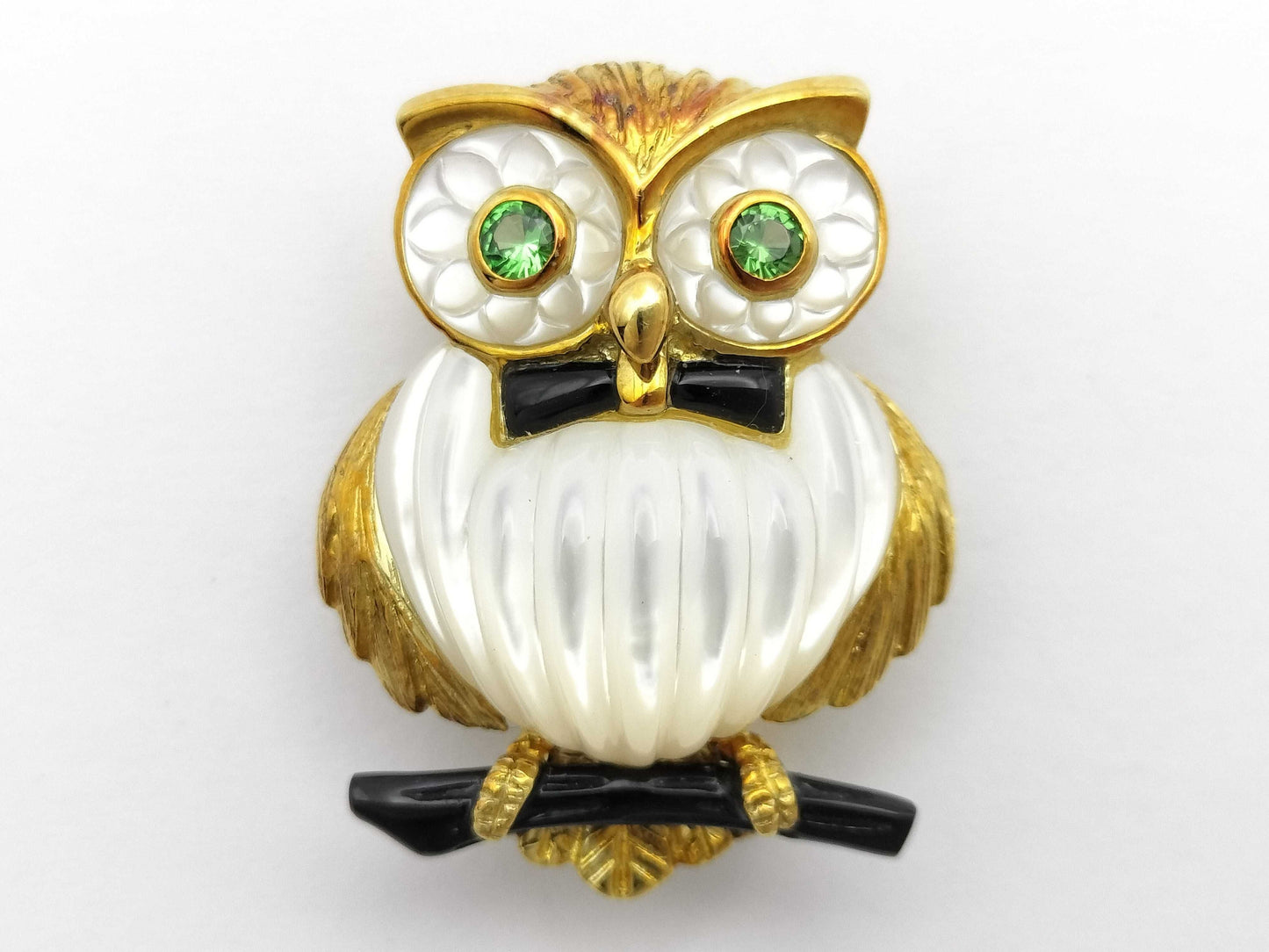 Owl Motif Shell Onyx PE 0.13ct K18 8.3g Brooch