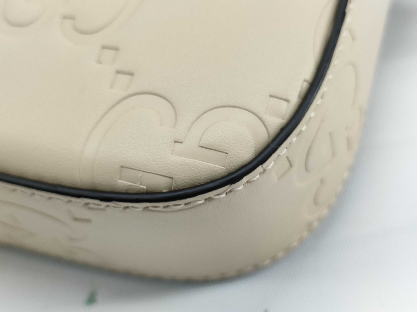 GUCCI GG Super Mini Shoulder Bag, Beige, 772794