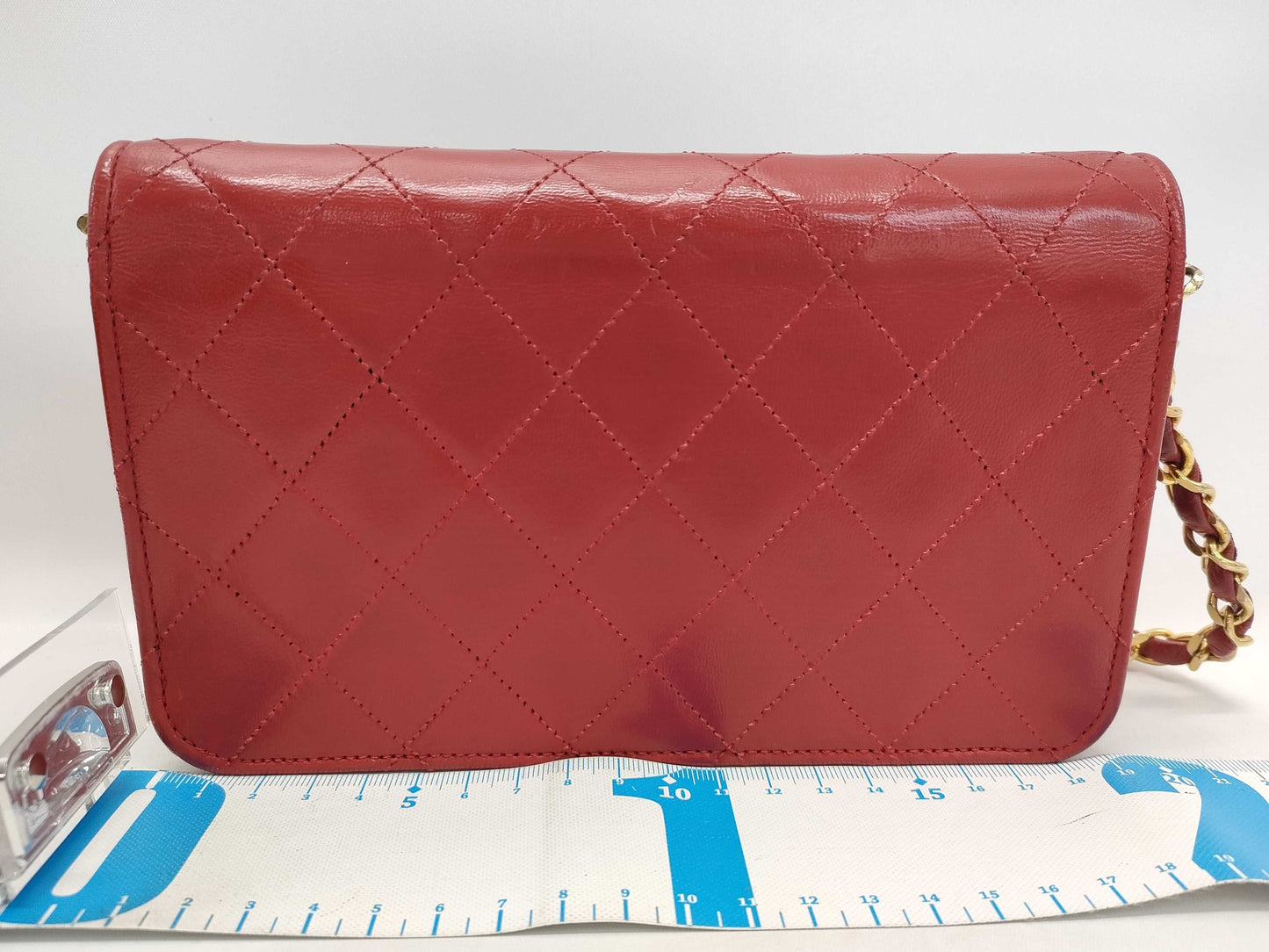 CHANEL Matelasse Lambskin Chain Shoulder Bag