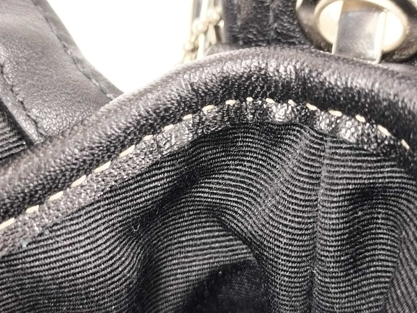 COACH shoulder bag in black leather