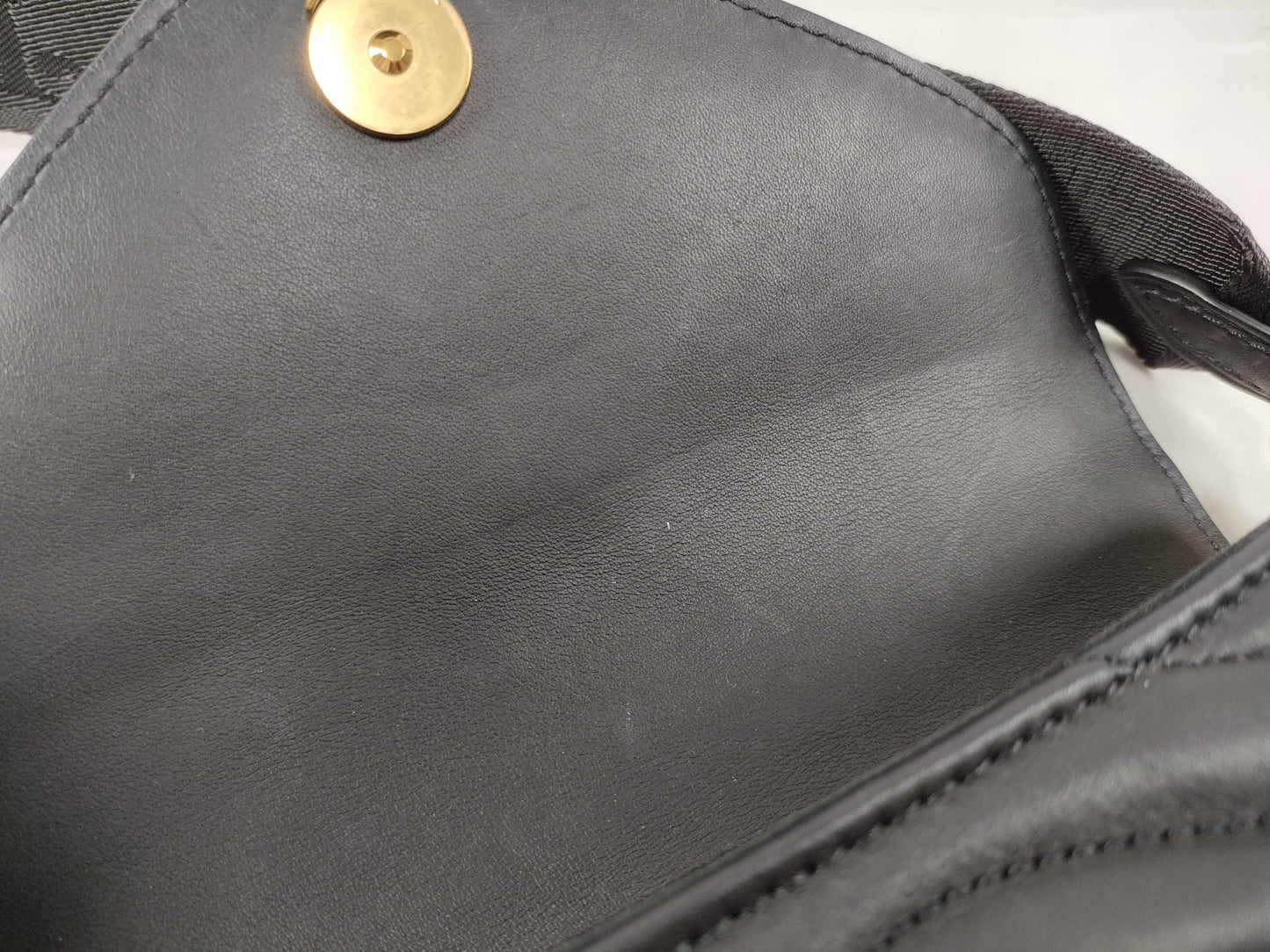LOUIS VUITTON New Wave Multi Pochette Shoulder Bag with Black Hardware