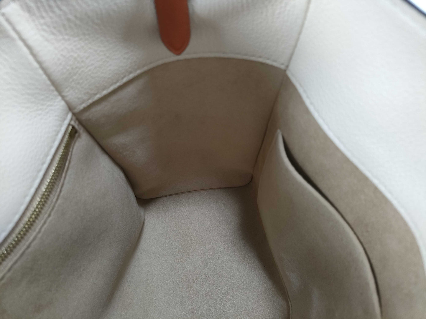 LOUIS VUITTON RFID Verified, Serial Unverifiable. Louis Vuitton On My Side MM Galle 2-Way Handbag/Shoulder Bag M53825.