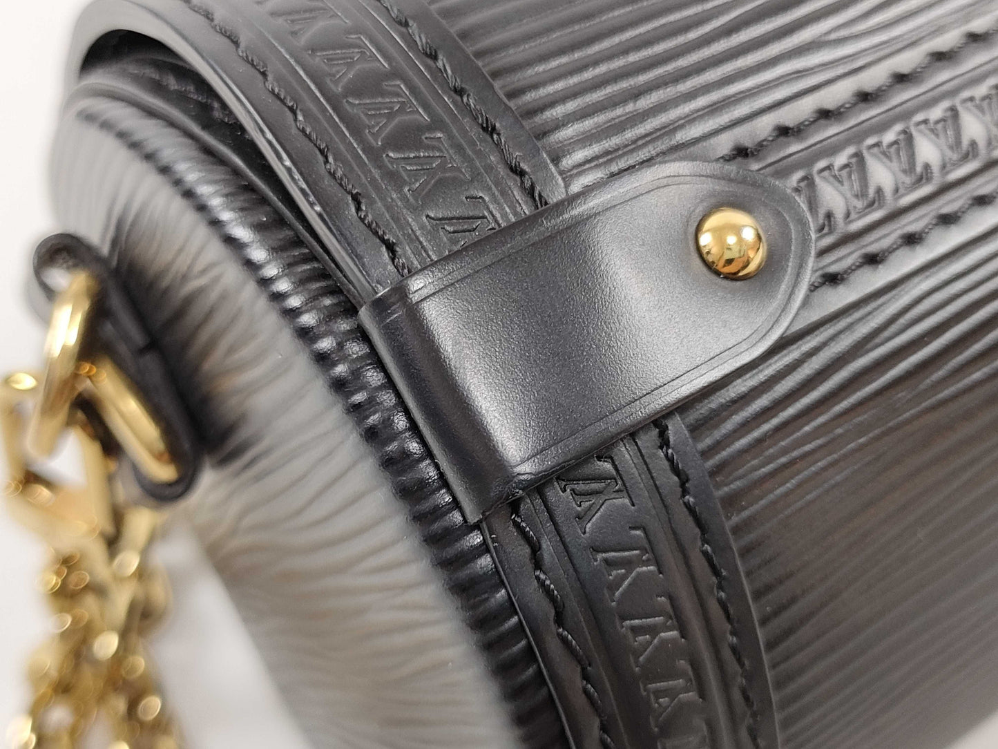 LOUIS VUITTON RFID Verified, Serial Number Unverified, Epi Louis Vuitton Papillon Trunk Noir M58655 Shoulder Bag
