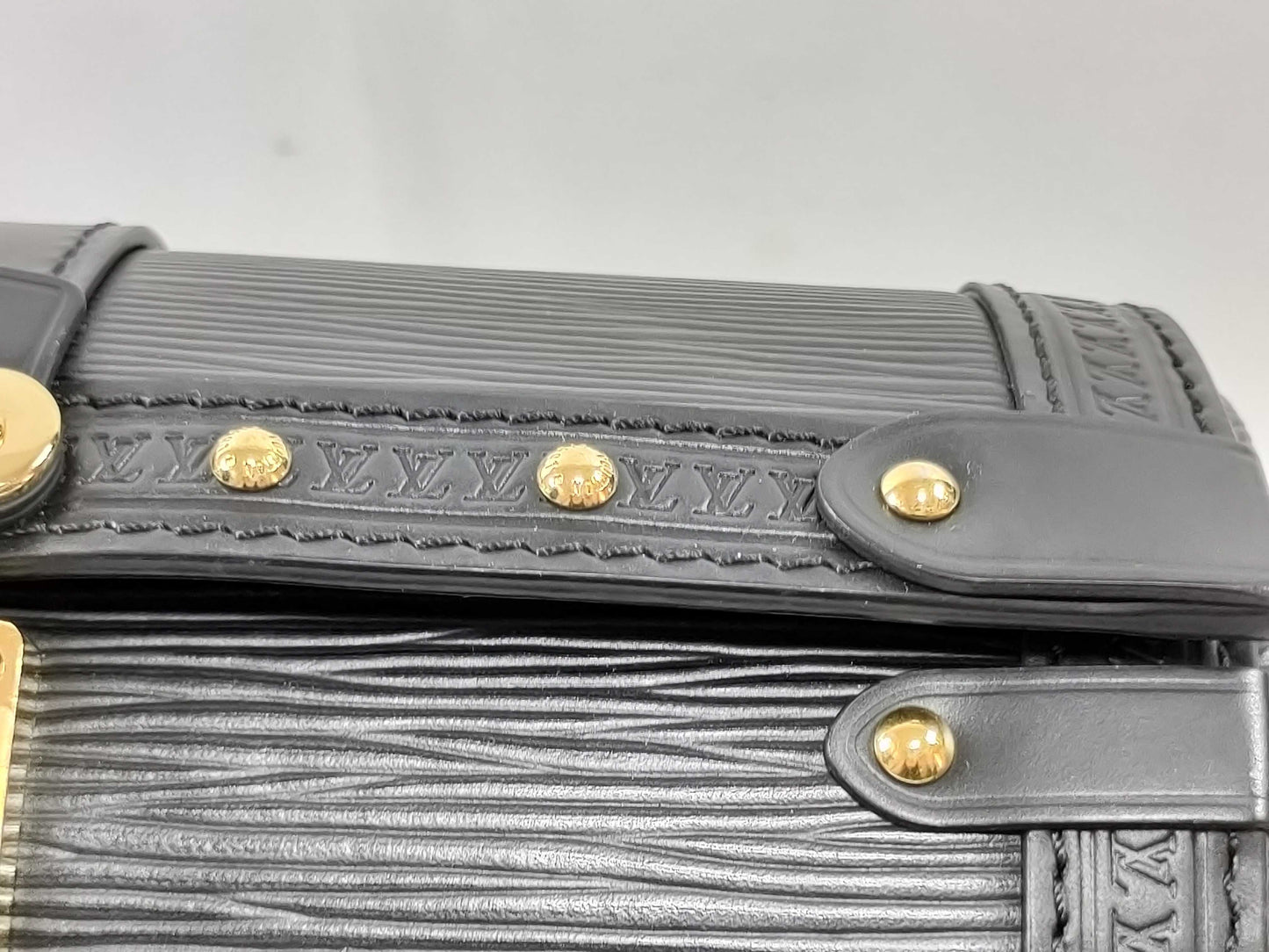 LOUIS VUITTON RFID Verified, Serial Number Unverified, Epi Louis Vuitton Papillon Trunk Noir M58655 Shoulder Bag