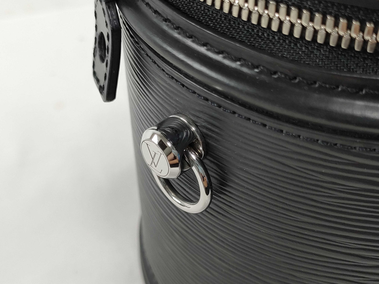 LOUIS VUITTON RFID Verified, Serial Unverifiable, Epi Cannes Handbag M52226, 2-Way Shoulder Bag, Black