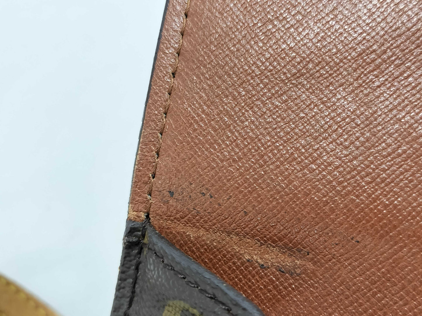 LOUIS VUITTON Saint-Cloud Shoulder Bag