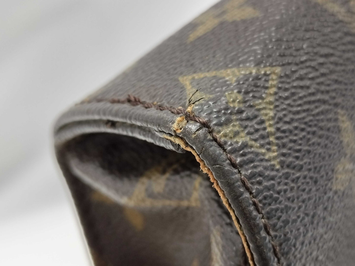 LOUIS VUITTON Cult Ciel Shoulder Bag