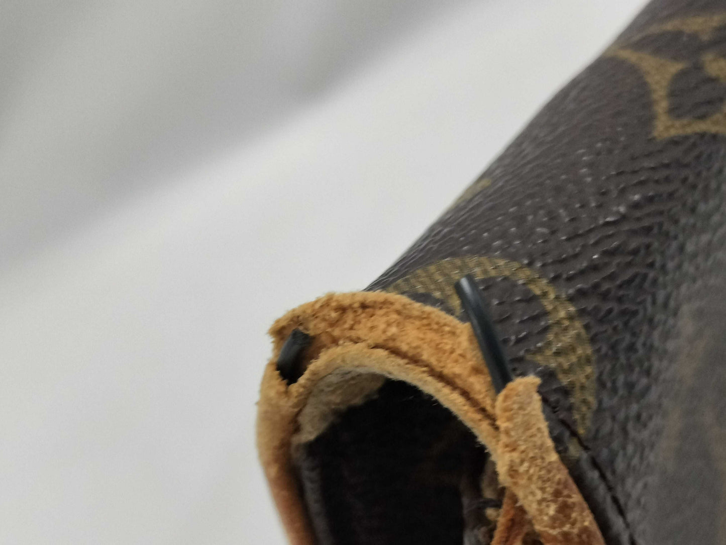 LOUIS VUITTON Pochette Twin Shoulder Bag