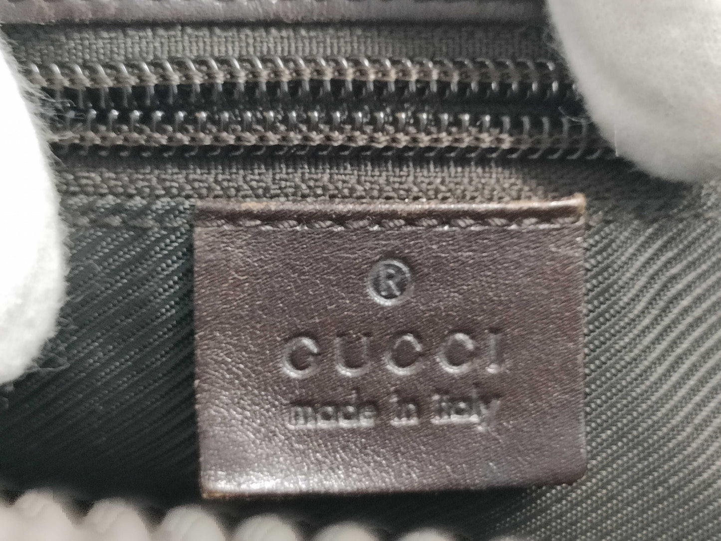 GUCCI GG Supreme 110054 Shoulder Bag
