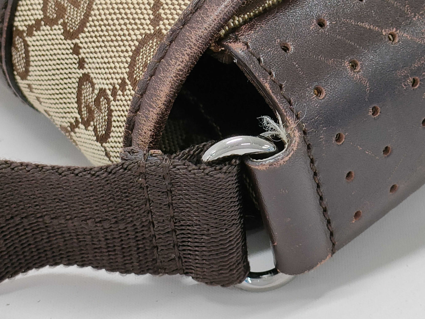 GUCCI GG Canvas 145858 Shoulder Bag