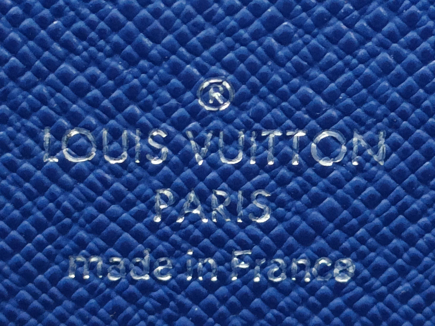 LOUIS VUITTON Epi M62215 Portefeuille Twist Chain Wallet Shoulder Bag