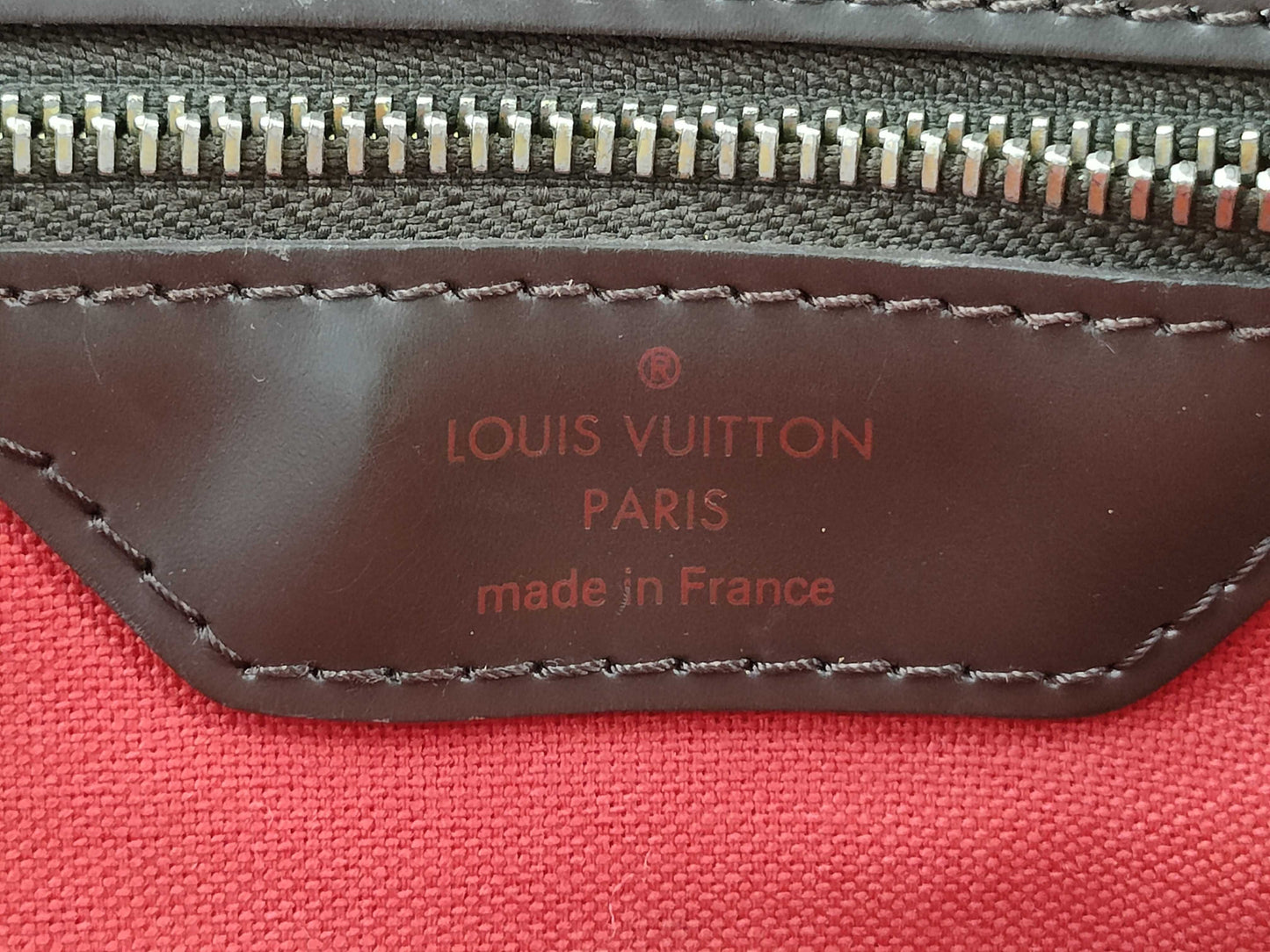 LOUIS VUITTON Damier Chelsea Tote Bag