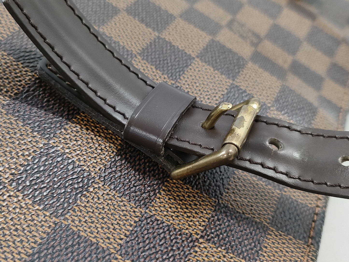 LOUIS VUITTON Damier Chelsea Tote Bag