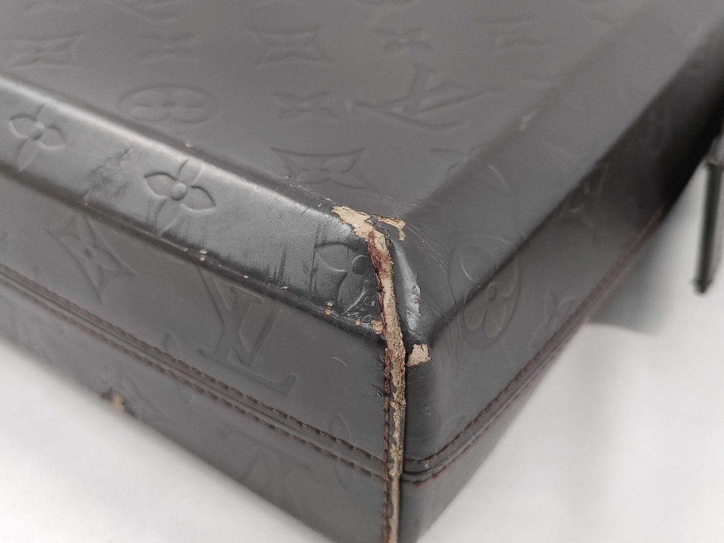 LOUIS VUITTON Monogram Glace Steve M46530 Shoulder Bag