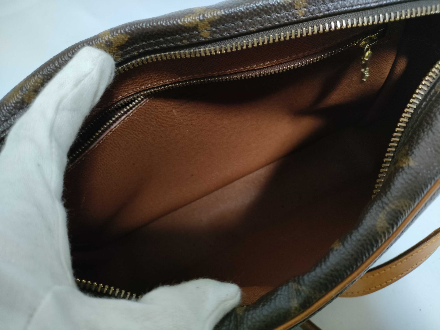 LOUIS VUITTON RFID Unverified Monogram Louis Vuitton Trocadero 27 M51274/NO0970 Dust Bag Shoulder Bag