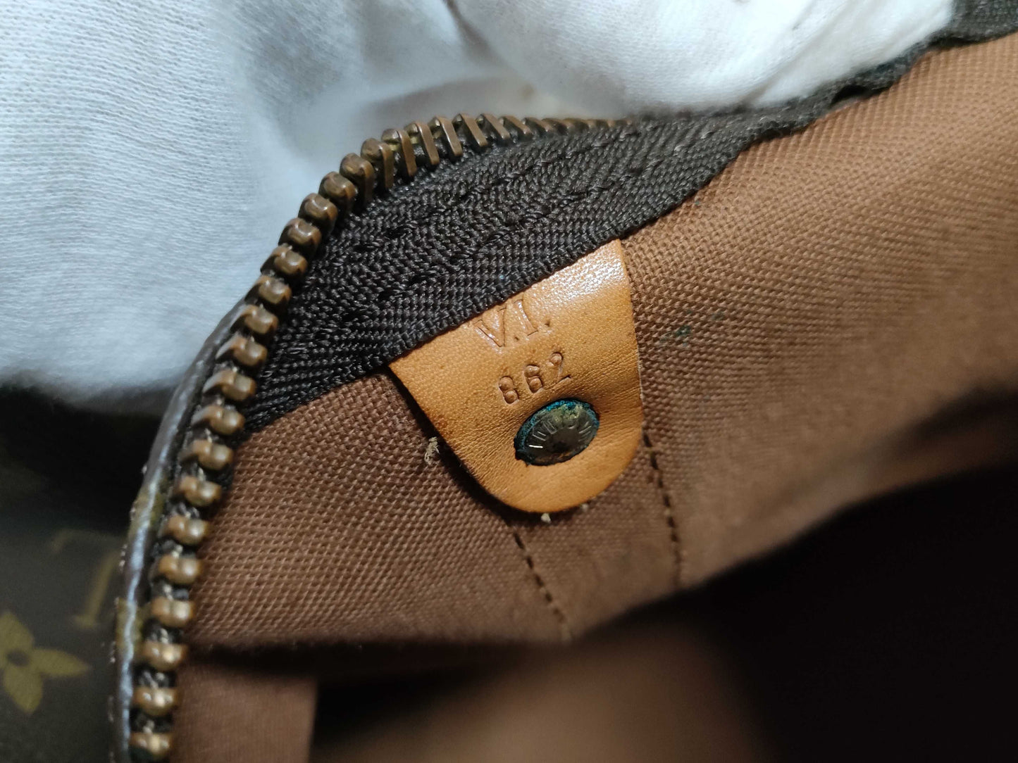 LOUIS VUITTON RFID Unverifiable Monogram Louis Vuitton Monogram Keepall 60 Boston Bag M41422/VI862